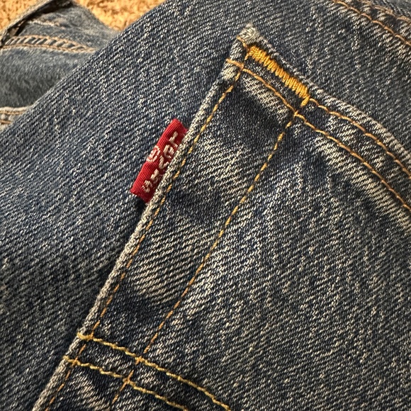 Levi's 501® '93 STRAIGHT FIT MEN'S JEANS 32x32 - Picture 4 of 7